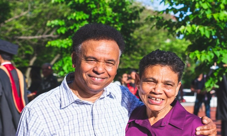 Gifts for Elderly Women & Men