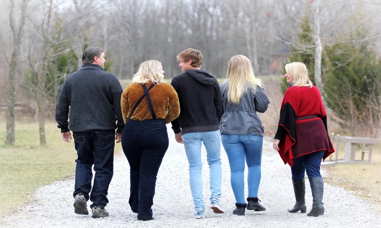 Physical and Mental Benefits of Taking a Walk with Family