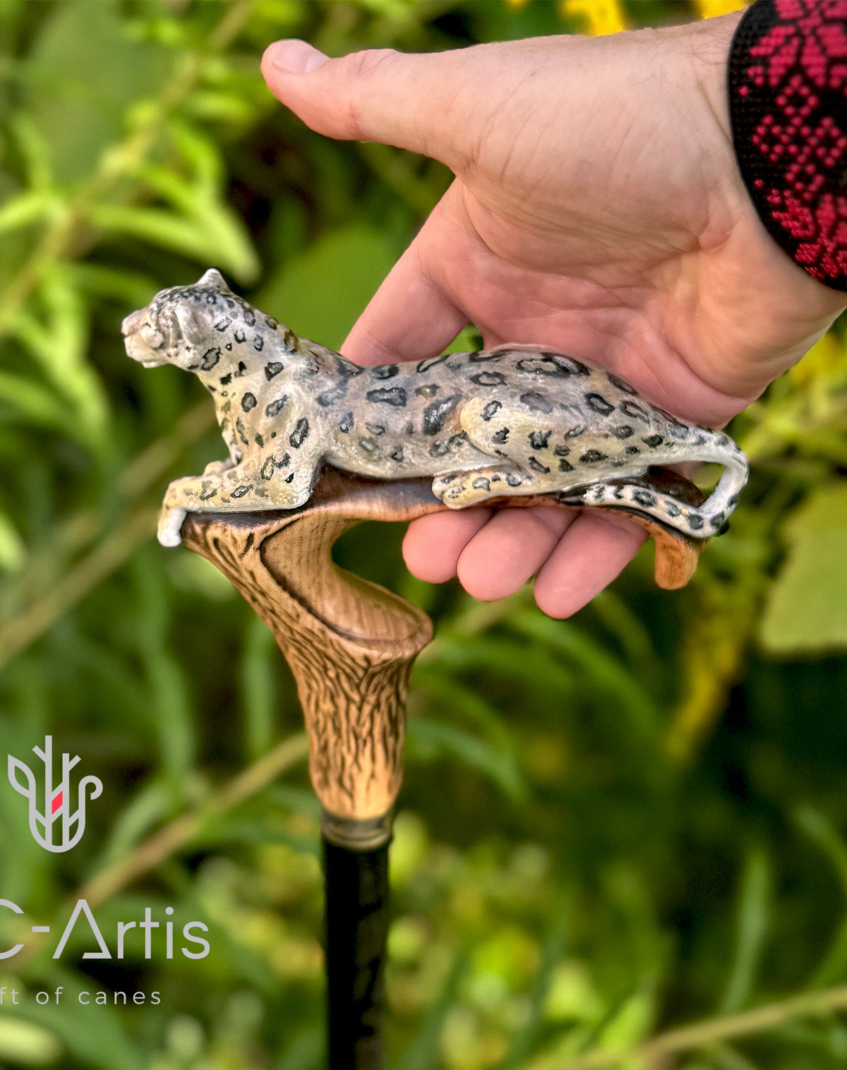 Leopard Hand-Painted Light Wood Artisan Intricate Handcarved Cane