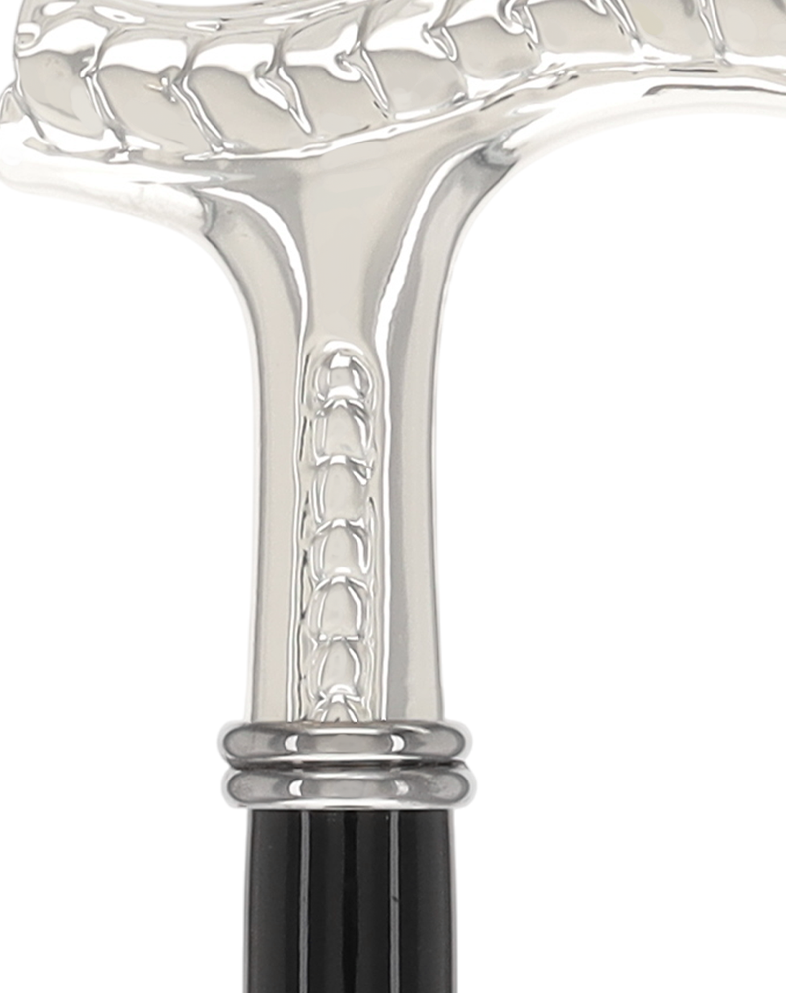 Italian Luxury: Embossed Leaves Cane, Crafted in 925r Silver