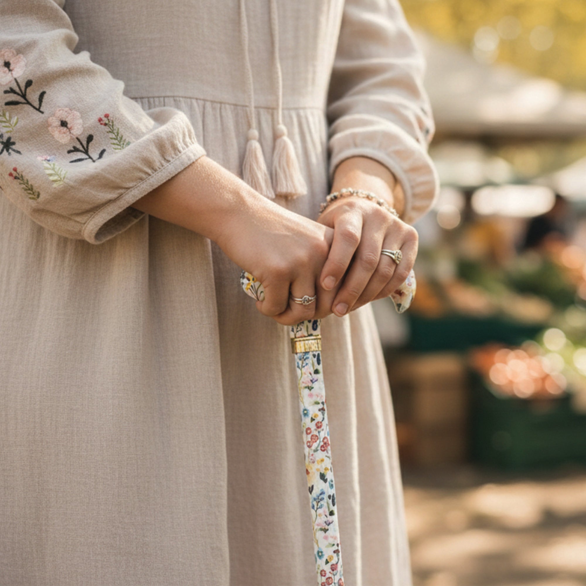 Meadow Stitch FashionStix Flowers: Adjustable Designer Cane